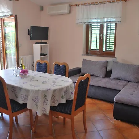 Holiday home Dorina