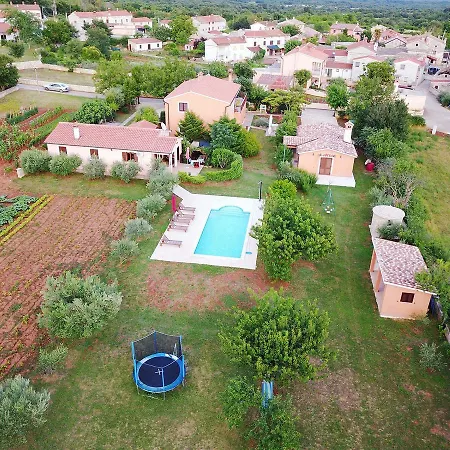 Holiday home Dorina